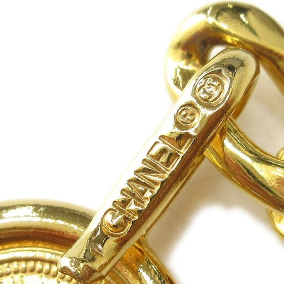 Authenticity Guarantee CHANEL CC Logos Medallion Charm Gold Chain Belt Accessori - Picture 4 of 6